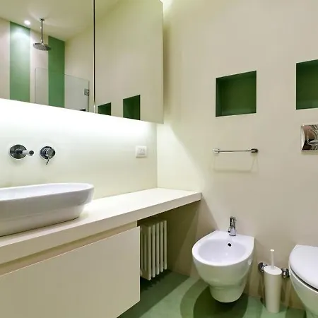 Sleeps 6 Air Con Wifi Apartament Mediolan